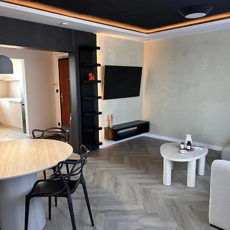 Modern Loft Near X-bionic Apartmán Samorin